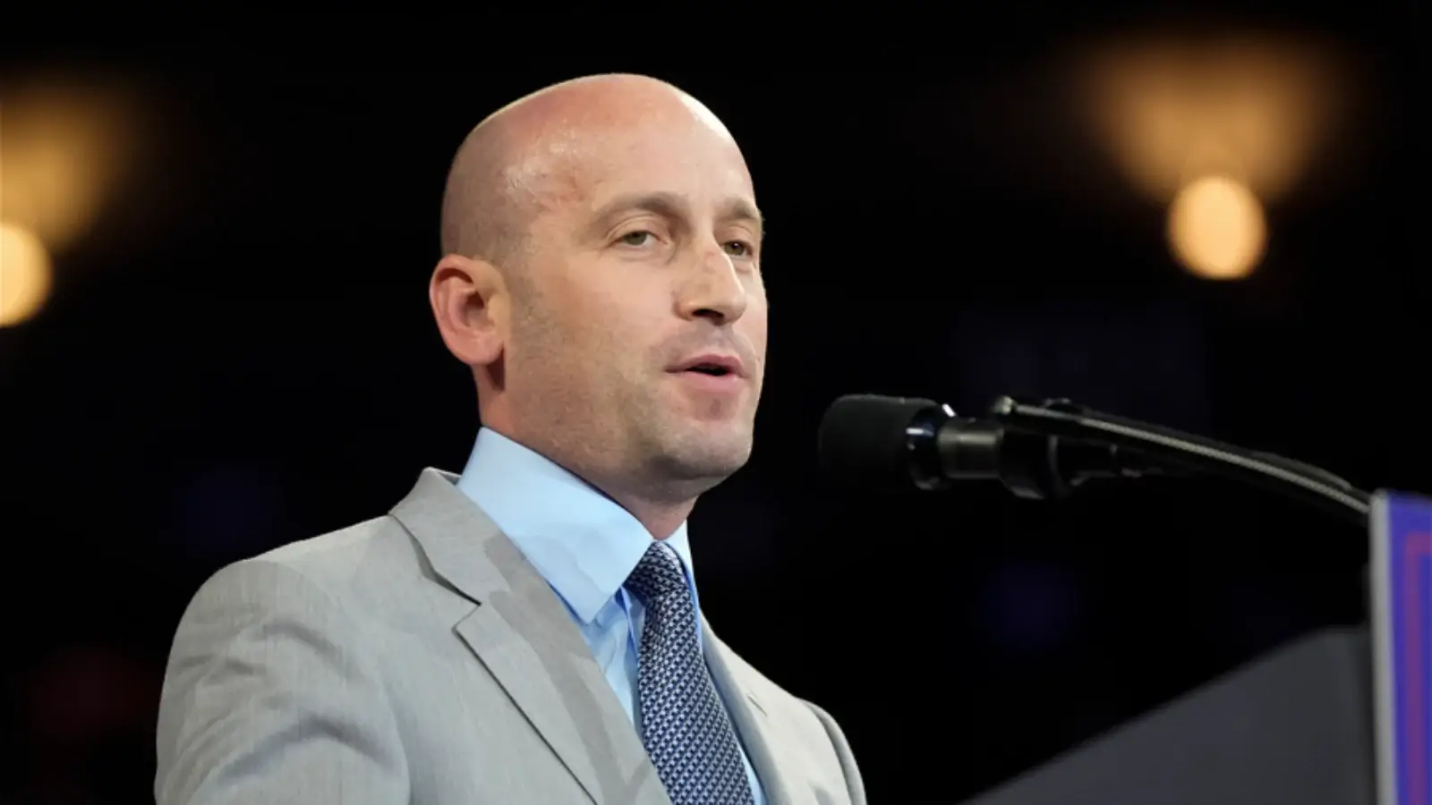 Stephen Miller Net Worth 2025: The Controversial American Politician's Wealth