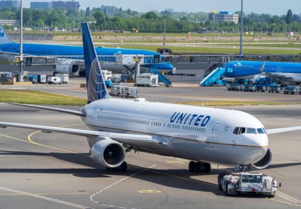 United Flight UA967 Diverted: What Really Happened Over the Atlantic?